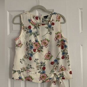 Talbots Petite sleeveless floral blouse